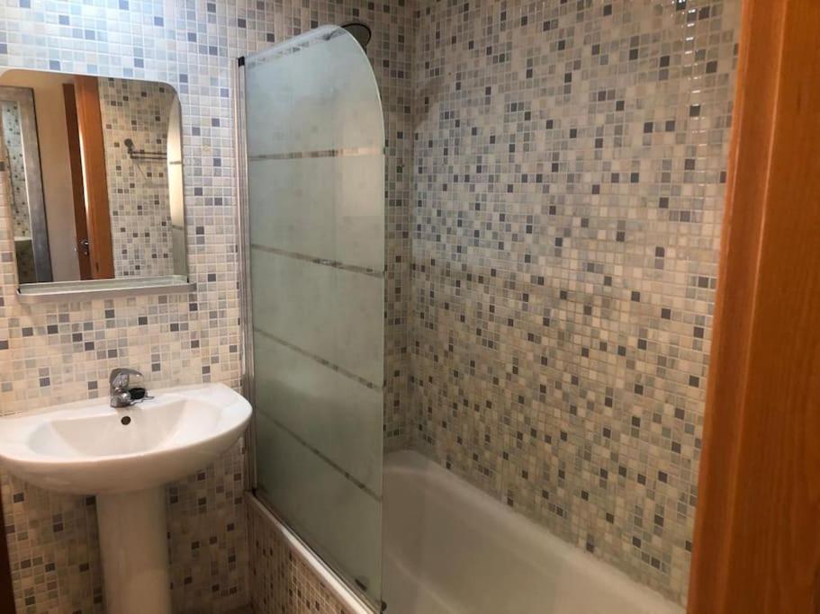 Schoenes Penthouse Mit Meerblick Pura Vida Bahia de Casares Eksteriør billede